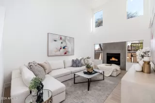 Photo #6: 6681207 Listing