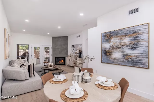 MLS: 6681292 Condo For Sale