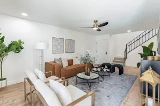Photo #3: 6681377 Listing 