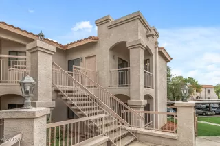 Photo #2: 6681379 Listing 