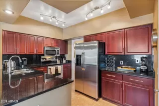 Photo #2: 6681646 Listing 