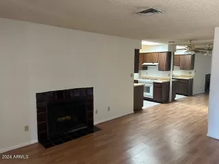 Photo #2: 6681667 Listing 