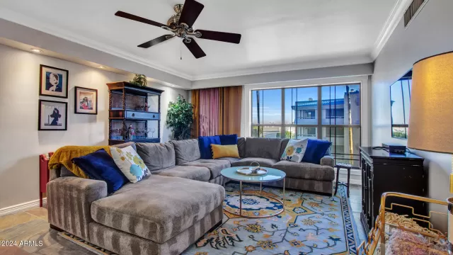 MLS: 6681834 Condo For Sale