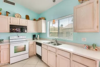 Photo #3: 6681914 Listing 