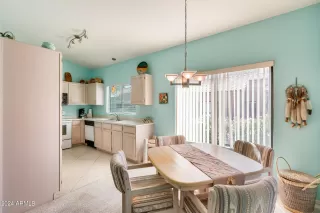 Photo #6: 6681914 Listing 