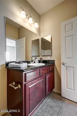 Photo #2: 6681921 Listing