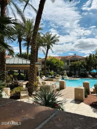 Photo #6: 6681921 Listing