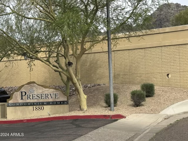 MLS: 6681942 Condo For Sale