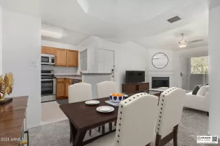 Photo #1: 6681942 Listing 