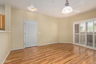 Photo #3: 6682032 Listing