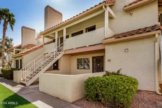 Photo #2: 6682422 Listing