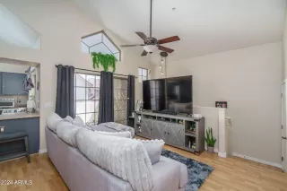 Photo #3: 6682502 Listing