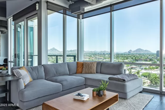 MLS: 6682564 Condo For Sale