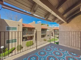 Photo #1: 6682633 Listing 