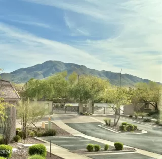 Photo #1: 6682667 Listing 