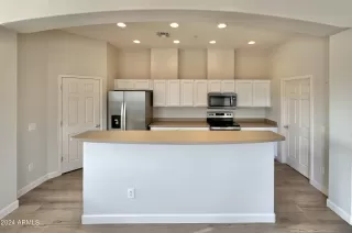 Photo #5: 6682667 Listing 