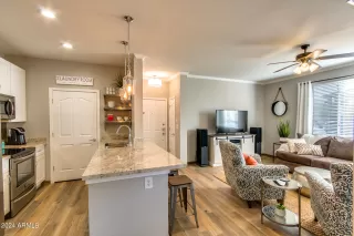 Photo #2: 6682695 Listing 