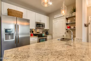 Photo #6: 6682695 Listing 