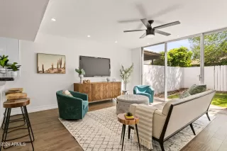 Photo #3: 6682814 Listing