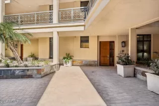 Photo #1: 6682815 Listing