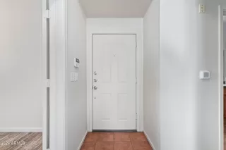 Photo #3: 6682884 Listing