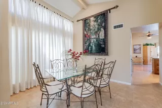 Photo #6: 6683009 Listing 