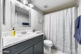 Photo #5: 6683057 Listing