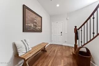 Photo #3: 6683080 Listing