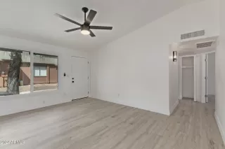 Photo #2: 6683147 Listing