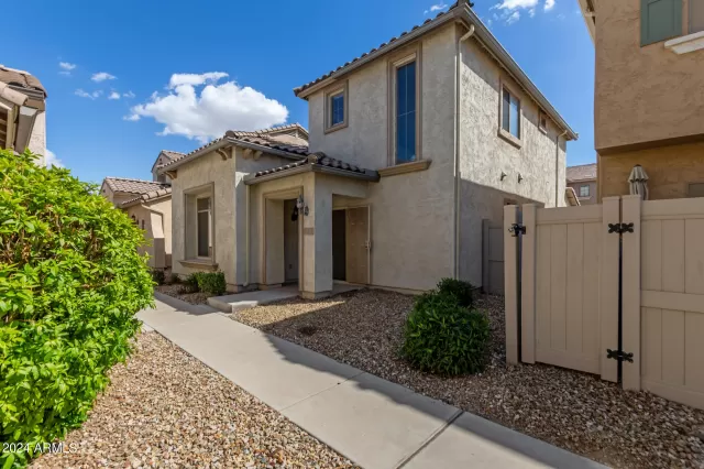 MLS: 6683210 Condo For Sale