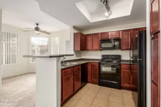 Photo #1: 6683382 Listing