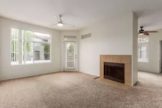 Photo #4: 6683382 Listing