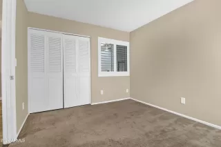 Photo #5: 6683536 Listing 