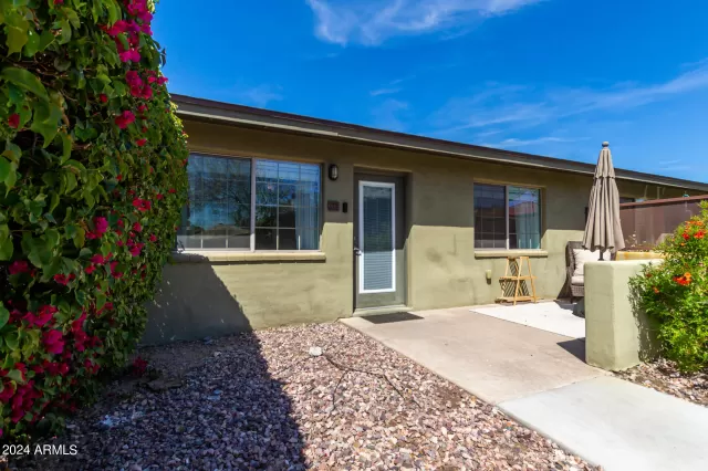 MLS: 6683589 Condo For Sale