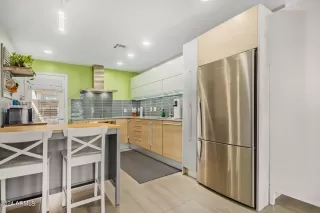 Photo #4: 6683589 Listing 