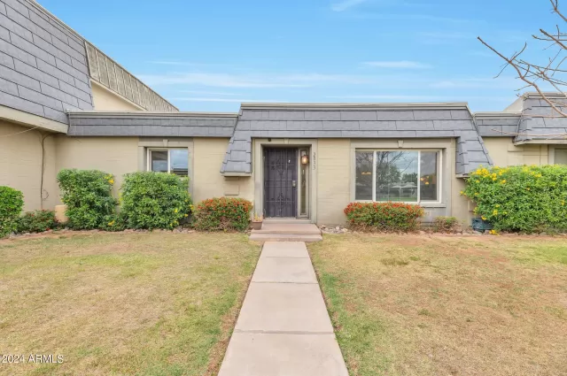 MLS: 6683594 Condo For Sale