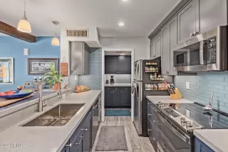 Photo #4: 6683664 Listing 