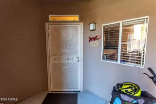 Photo #2: 6683703 Listing