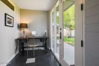 Photo #2: 6683713 Listing