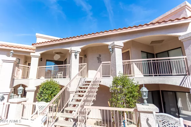 MLS: 6683833 Condo For Sale