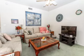 Photo #5: 6683833 Listing 