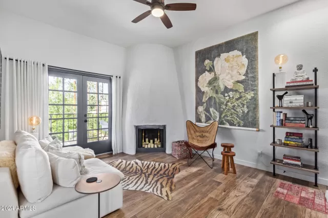 MLS: 6683903 Condo For Sale