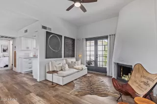 Photo #1: 6683903 Listing