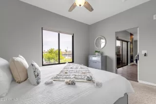 Photo #2: 6684056 Listing 