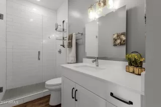 Photo #4: 6684056 Listing 