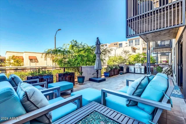 MLS: 6684064 Condo For Sale