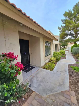 Photo #2: 6684237 Listing