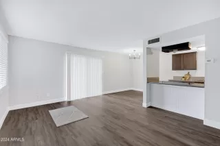 Photo #1: 6684250 Listing