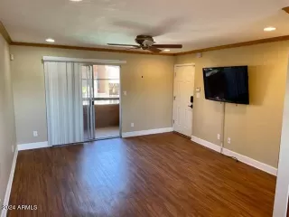 Photo #1: 6684336 Listing