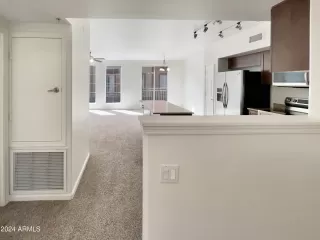 Photo #6: 6684379 Listing 